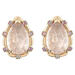 Quarzo rosa Sunita Nahata 6,62ct. Orecchino in 18KRG con zaffiro e diamante.