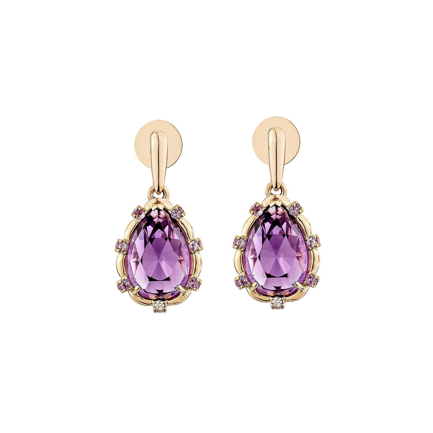 Contemporaneo Sunita Nahata Ametista 6.83ct. Orecchino a goccia in 18KRG con zaffiro e diamante. in vendita