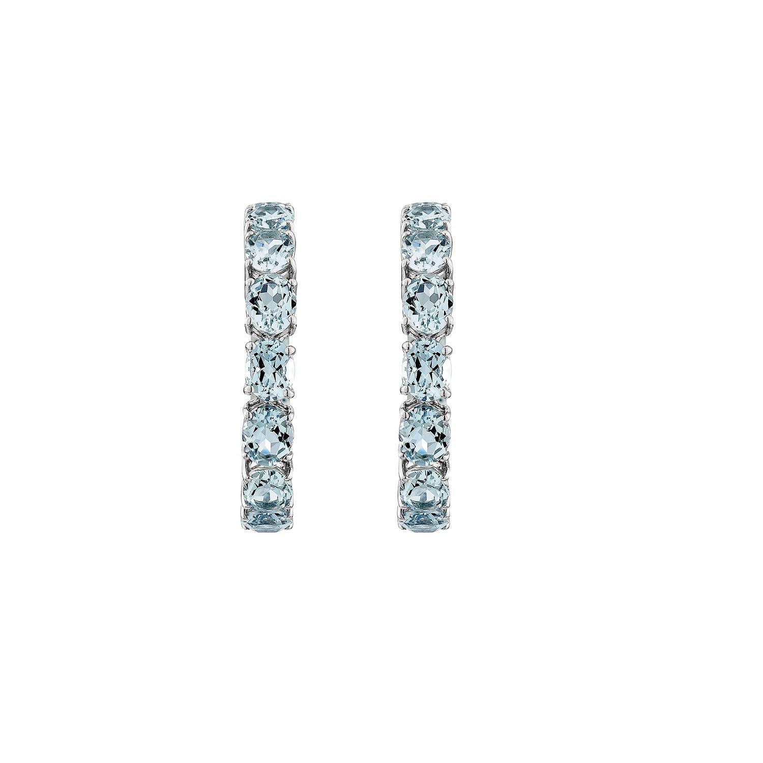 Contemporaneo Sunita Nahata Acquamarina 6.96ct. Orecchini a goccia in 14KWG con diamante. in vendita