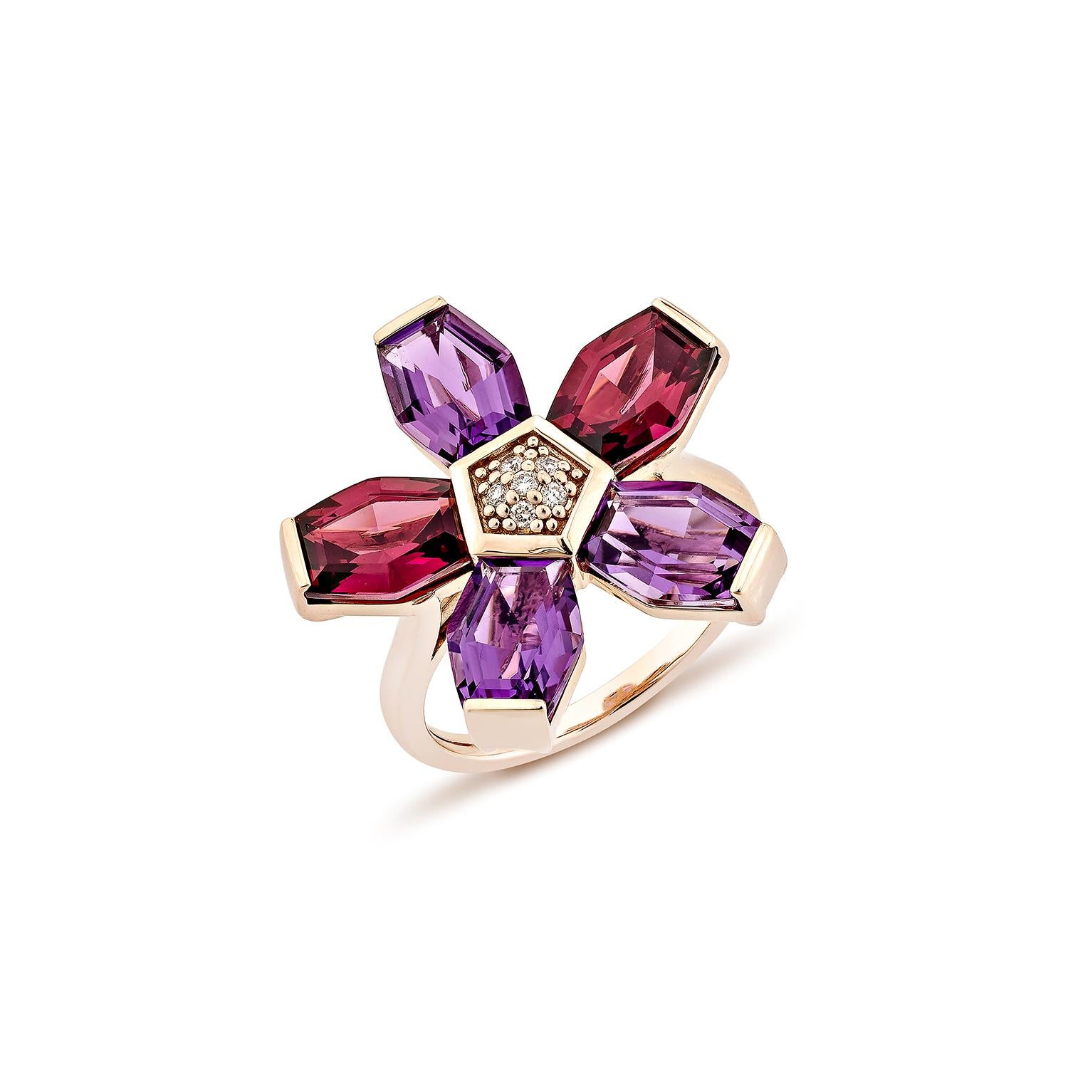 Contemporary Sunita Nahata Amethyst & Rhodolite 7.03ct. Fancy Ring in 14KRG with Diamond. For Sale