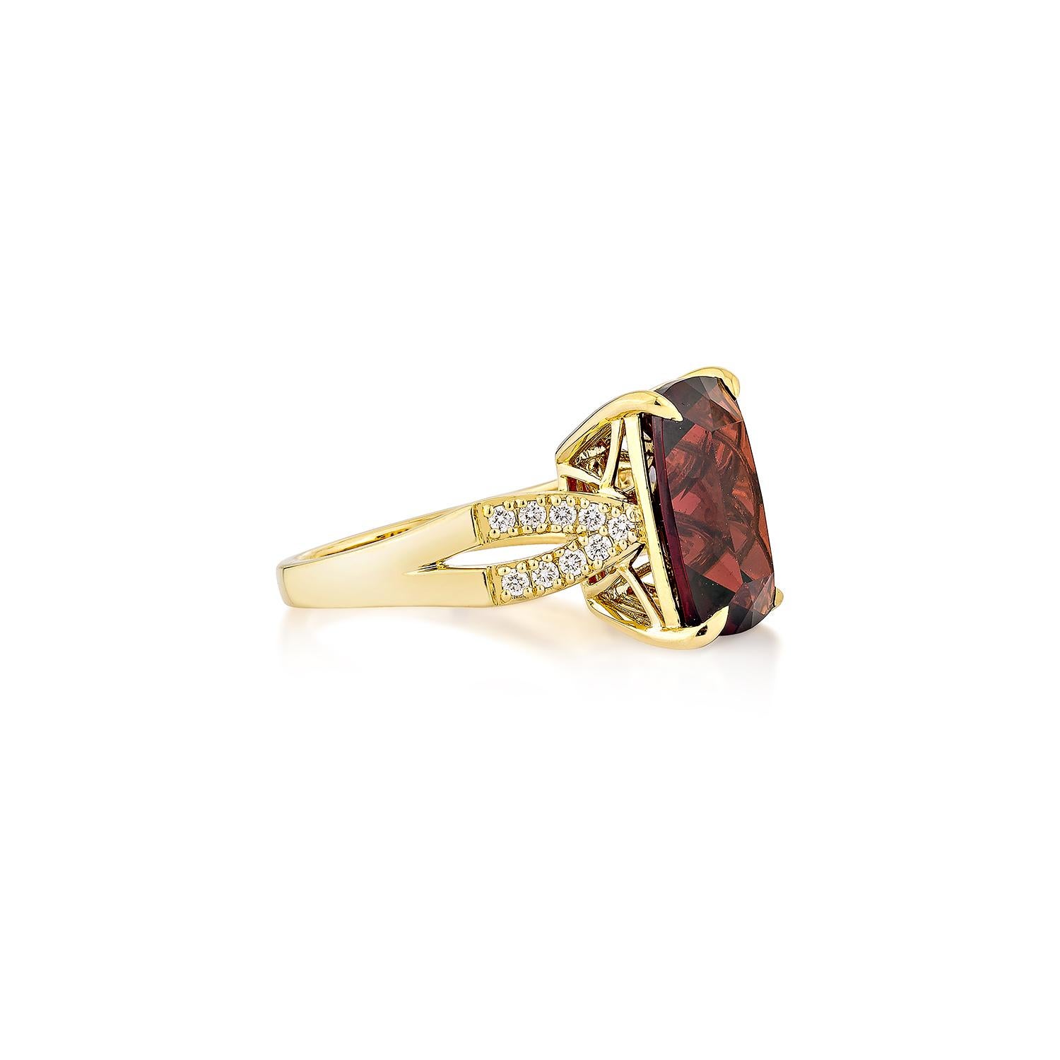 Presented A Fancy Ring of Red Garnet is perfect for people who want to wear it to any occasion or celebration. Its captivating garnet, and white diamond set in 18karat yellow gold, intended to charm hearts and elevate any special occasion.
  
Red