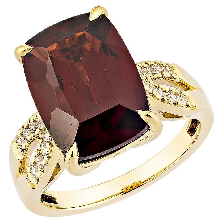 Sunita Nahata Red Garnet 7.88ct. Fancy Ring in 18KYG with White Diamond. For Sale