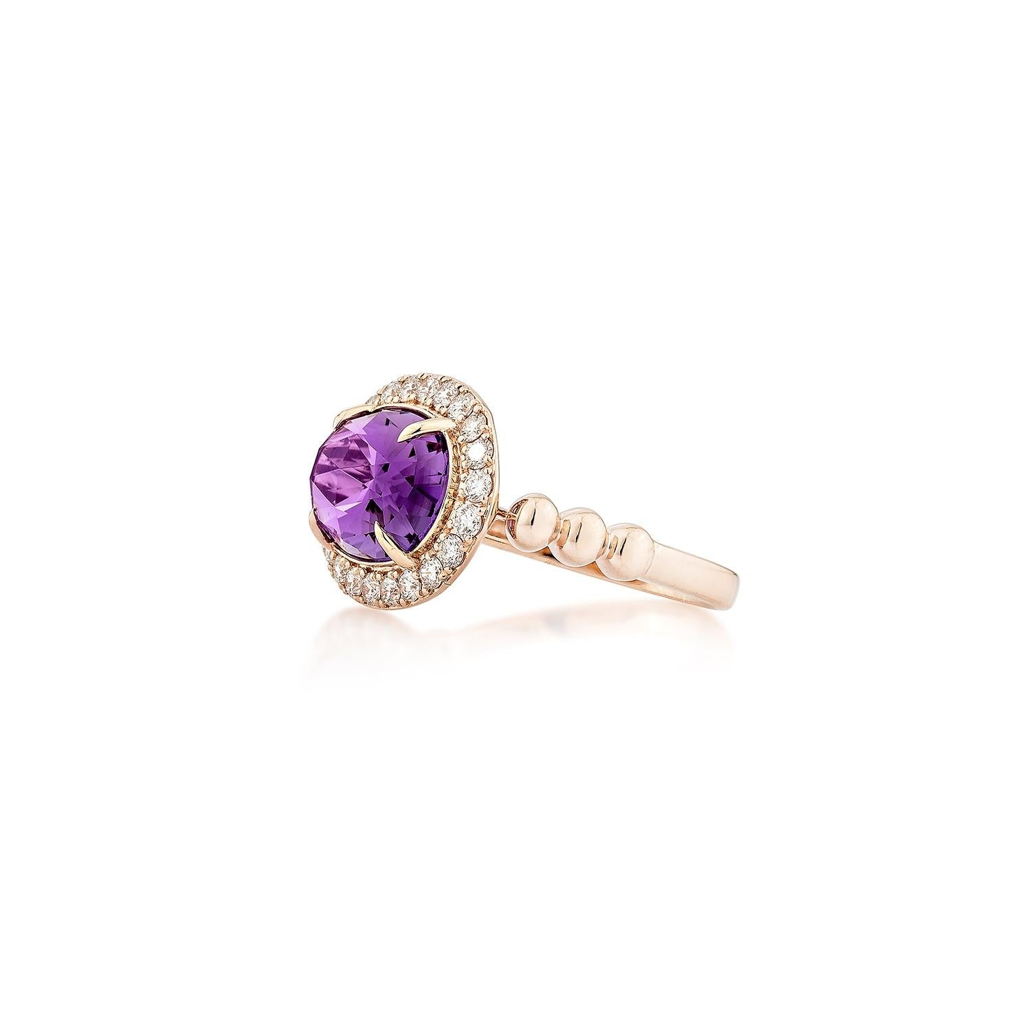 Taglio ovale Sunita Nahata Ametista 2.54ct. Anello fantasia in oro rosa 14K con diamante. in vendita