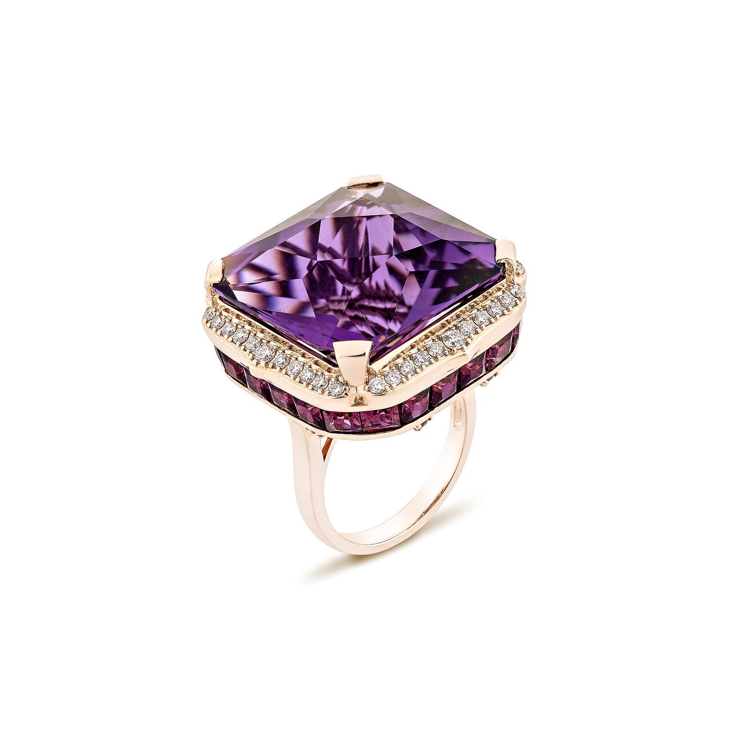 Contemporary Sunita Nahata Amethyst 29.83ct. Fancy Ring in 18KRG with Rhodolite & Diamond For Sale