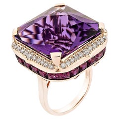 Sunita Nahata Amethyst 29.83ct. Fancy Ring in 18KRG with Rhodolite
Diamond