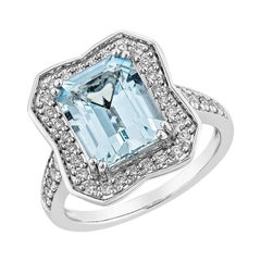Sunita Nahata Aquamarine 3.01ct. Fancy Ring in 18KWG with Diamond.