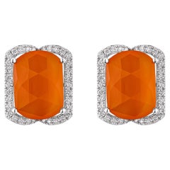 Sunita Nahata Karneol 11.80ct. Ohrstecker aus 14KWG mit weißem Diamanten.