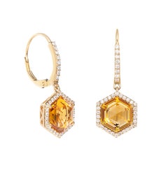 Sunita Nahata Citrino 5.94ct. Pendientes de gota en 18KYG con diamante.
