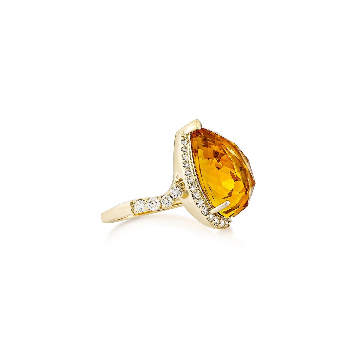 Elevate your jewelry collection with Pear-Shaped Citrine & Diamond Cocktail Ring in 14K Yellow Gold. Featuring a mesmerizing faceted citrine in a warm golden hue, elegantly framed by a shimmering diamond-accented band. A statement piece with