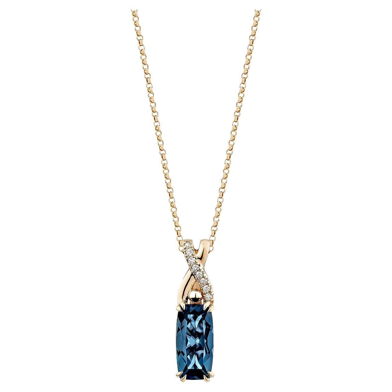 Sunita Nahata London Blue Topaze 2.79 carat Pendentif en 14 carats avec diamant blanc.