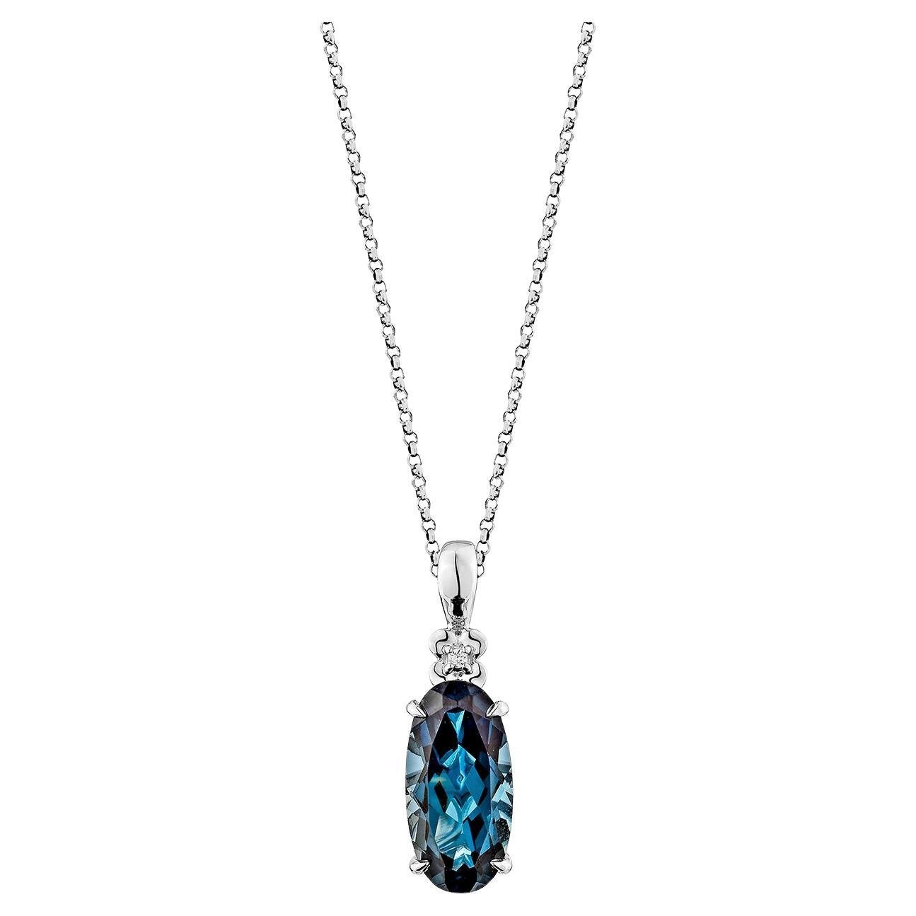 Sunita Nahata London Blue Topaze 4.14 carat Pendentif de 14 carats avec diamant blanc.