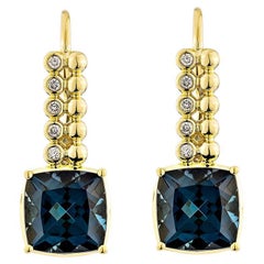 Sunita Nahata Topacio azul de Londres 5.33 ct. Pendiente Gota en 14KYG con Diamante.