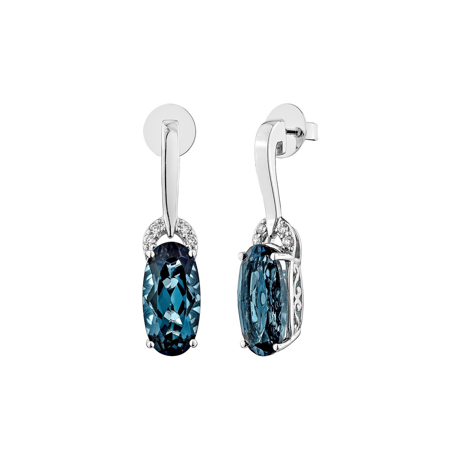 Sunita Nahata London Blauer Topas 5.63 Karat. Tropfenohrringe aus 14KWG mit Diamanten. (Ovalschliff) im Angebot