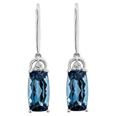 Sunita Nahata London Blue Topaz 8.52ct. Orecchino a goccia in 14KWG con diamante.