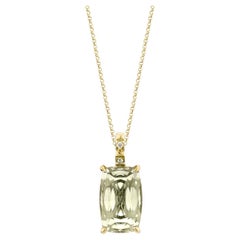 Quarzo menta Sunita Nahata 4.09ct. Ciondolo in oro giallo 14 carati con diamante