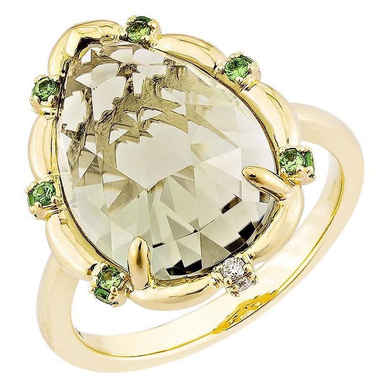 Sunita Nahata Mintquarz 6.47ct. Ring aus 18KYG mit Tsavorit und weißem Diamant. im Angebot