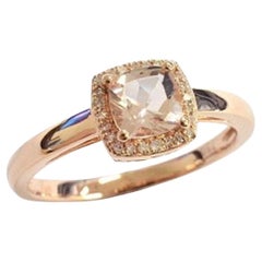 Sunita Nahata Morganita 0.52ct. Anillo de fantasía en 14KRG con diamante.