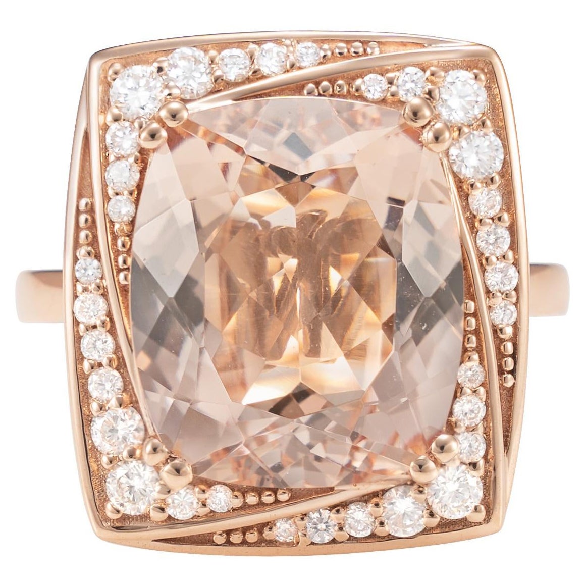 Sunita Nahata Morganita 7.50ct. Anillo de fantasía en oro rosa de 18 quilates con diamante. en venta