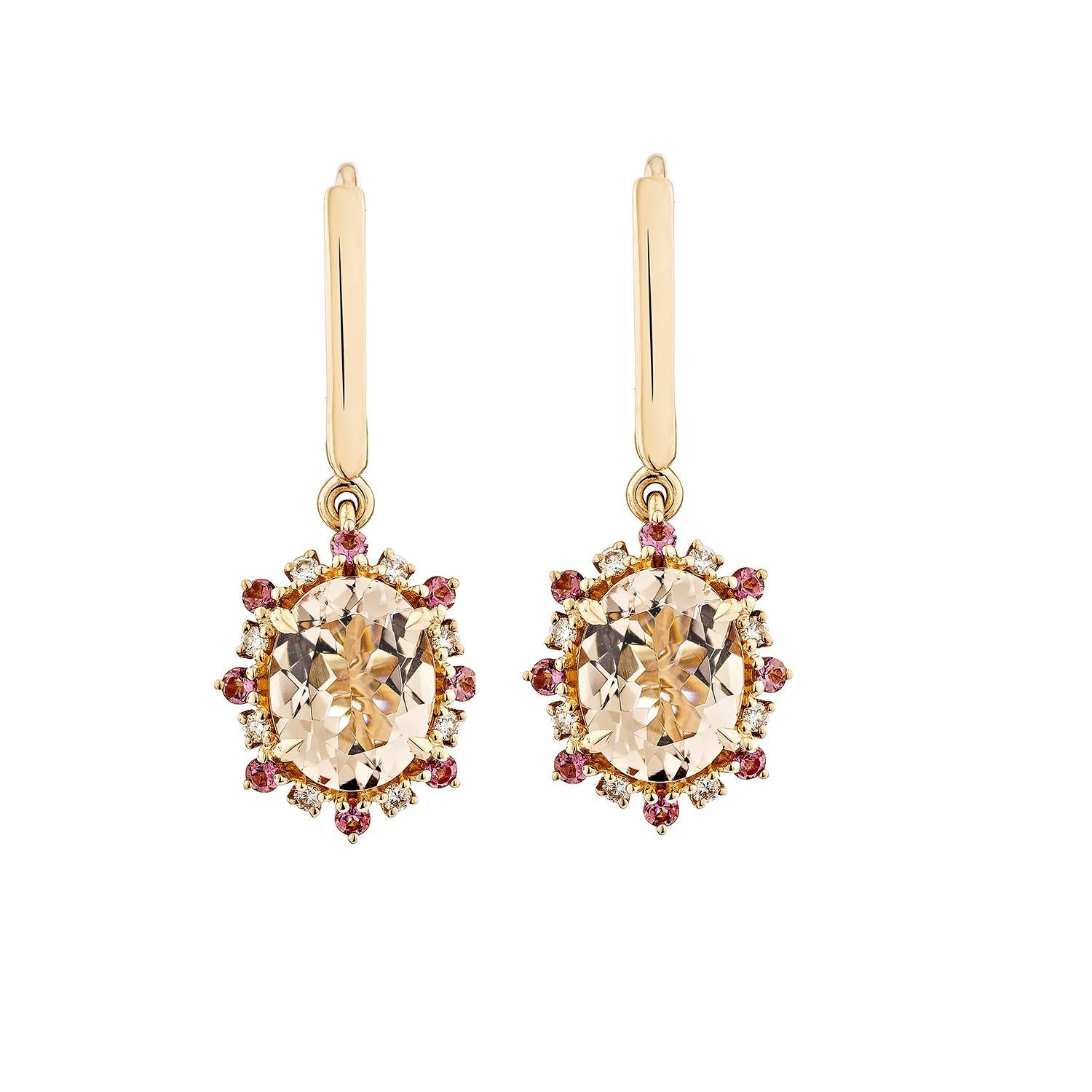 Contemporaneo Sunita Nahata Morganite e Tormalina 3.53ct. Orecchini in 14KRG con diamante. in vendita