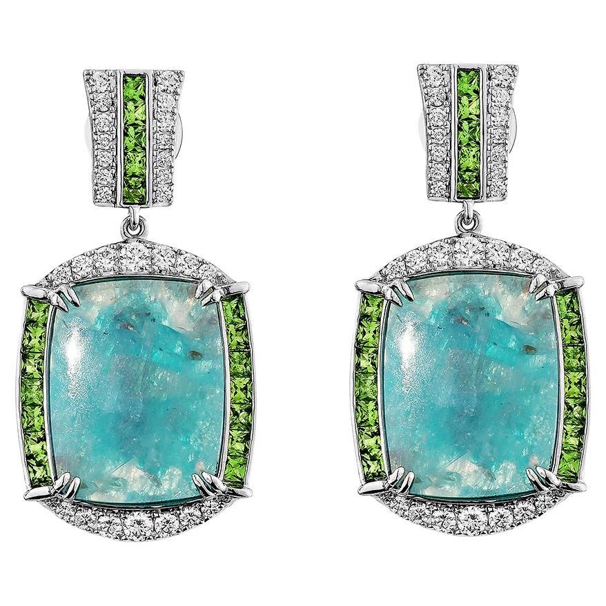 Sunita Nahata Paraiba 13.21 carats Boucles d'oreilles en 18 carats avec tsavorite et diamants.