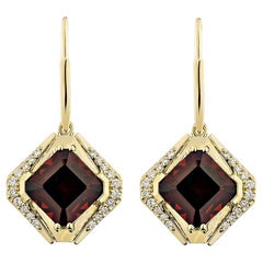 Granato rosso Sunita Nahata 12.03ct. Orecchini a goccia in 14KYG con diamante.