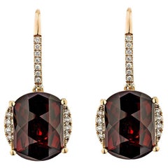 Granato rosso Sunita Nahata 16.22ct. Orecchini in 14KRG con diamante.