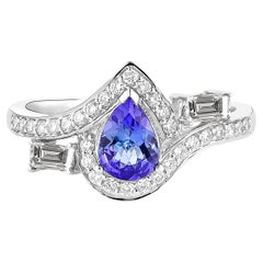 Sunita Nahata tanzanite 0.50 carats. Bague fantaisie en or blanc 18 carats avec diamant blanc