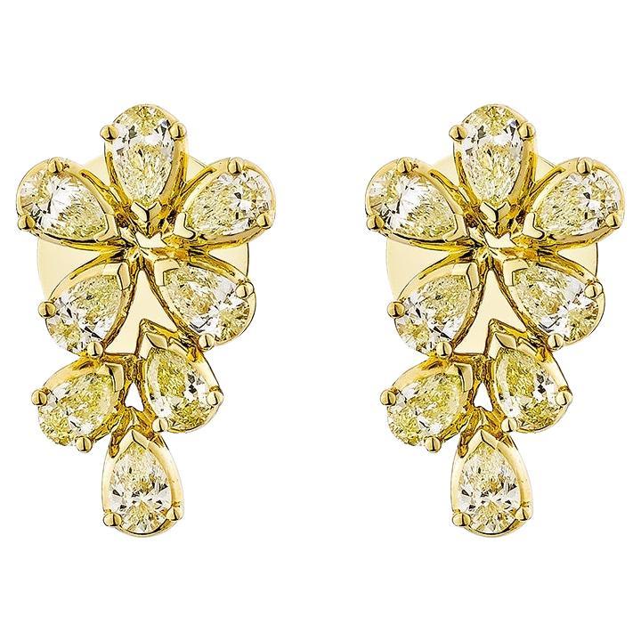 Sunita Nahata Yellow Diamond Stud Earrings 1.00carat in 18K Yellow Gold. For Sale