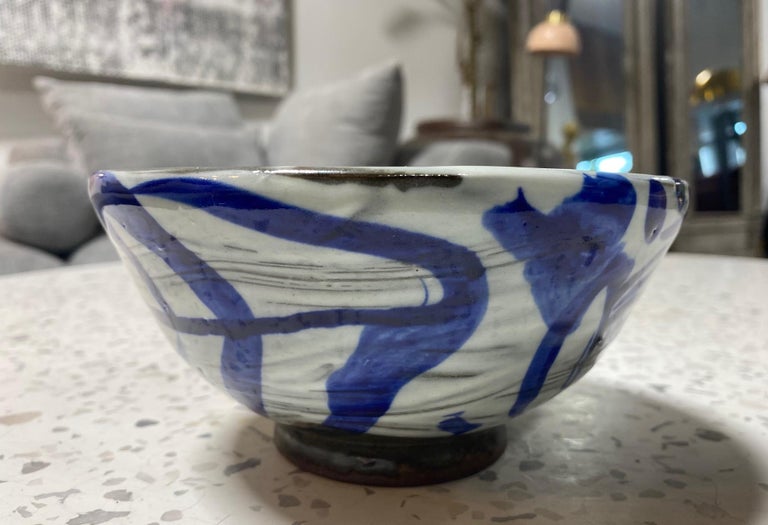 Lion En Bol Peint à La Main - Elizabeth Turner, Neuf, Pièce Décorative Unique