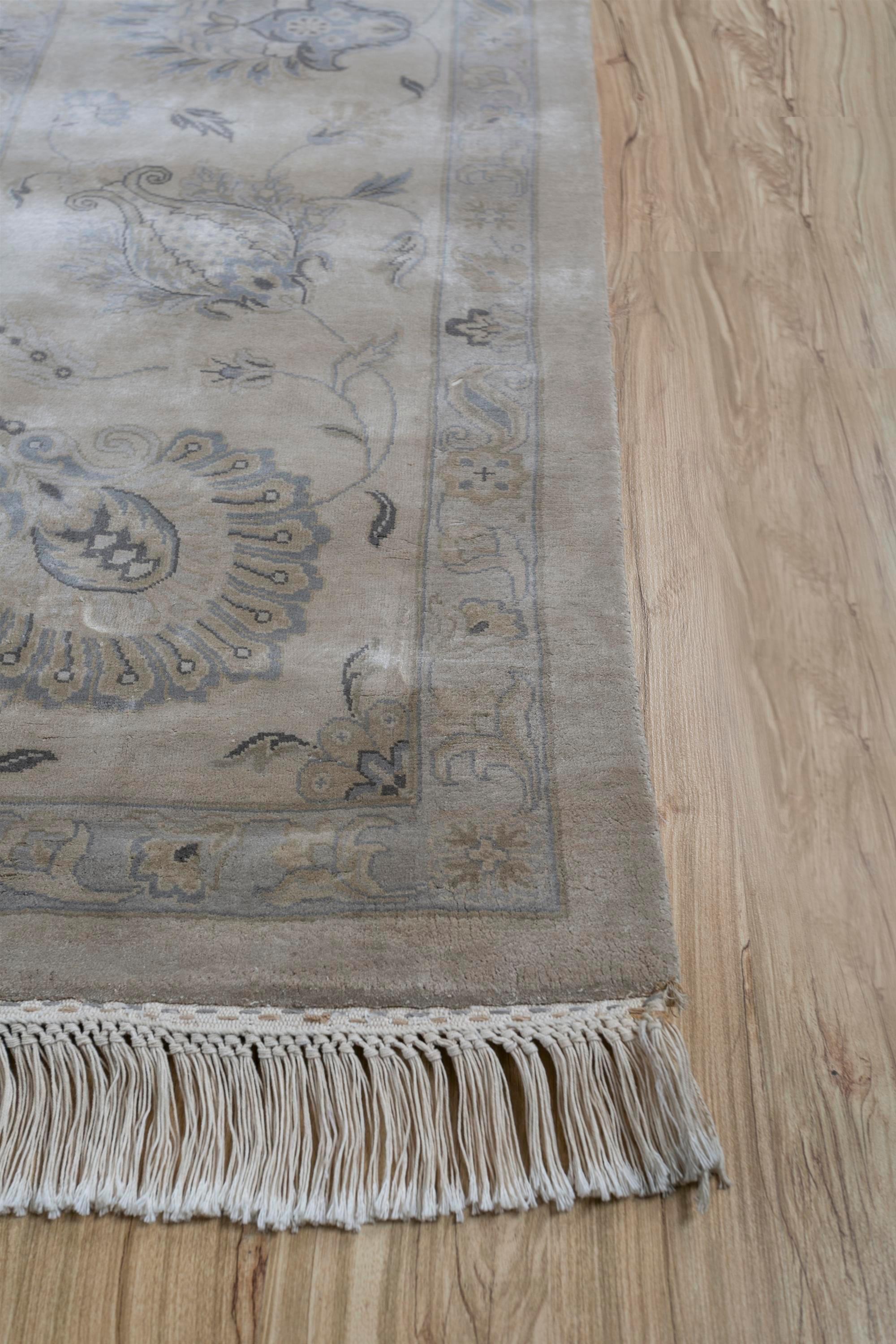 Sunlit Pergament Flax & Flax 195X295 cm Handgeknüpfter Teppich (Stammeskunst) im Angebot