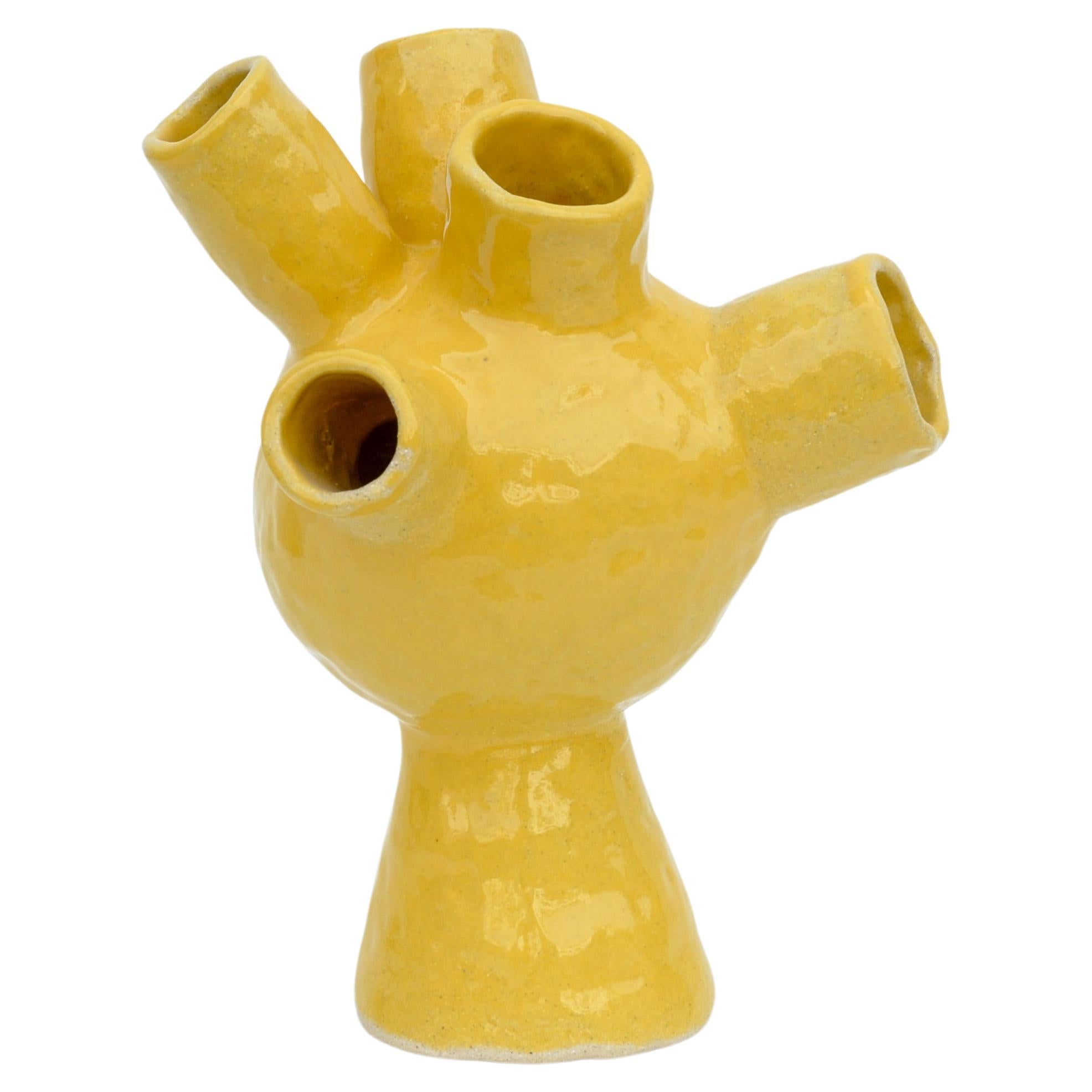 Sunny Hydra Vase handmade in Barcelona by niho Ceramics For Sale