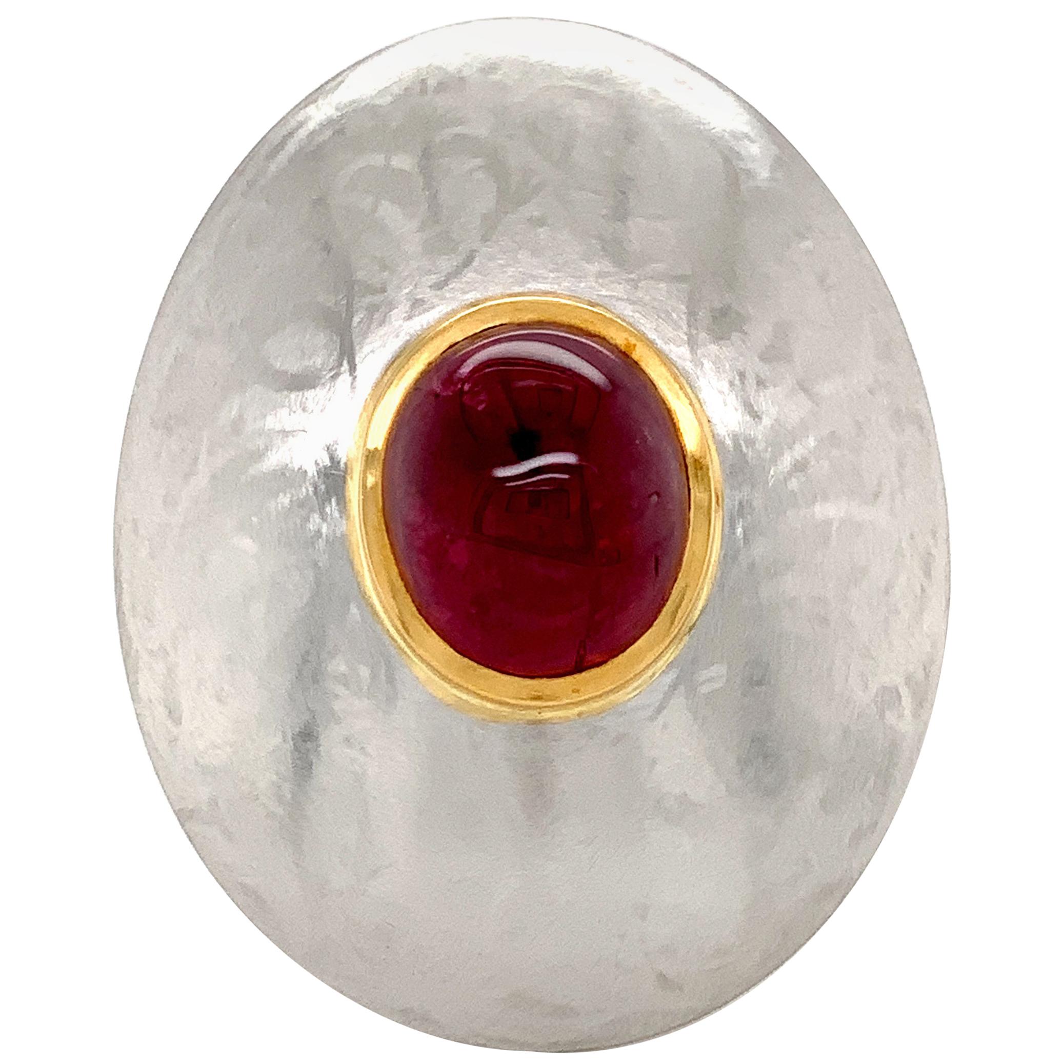 Georg Spreng - Sunny Side Ring Gold Platinum 950 with oval Red Spinel Cabochon For Sale