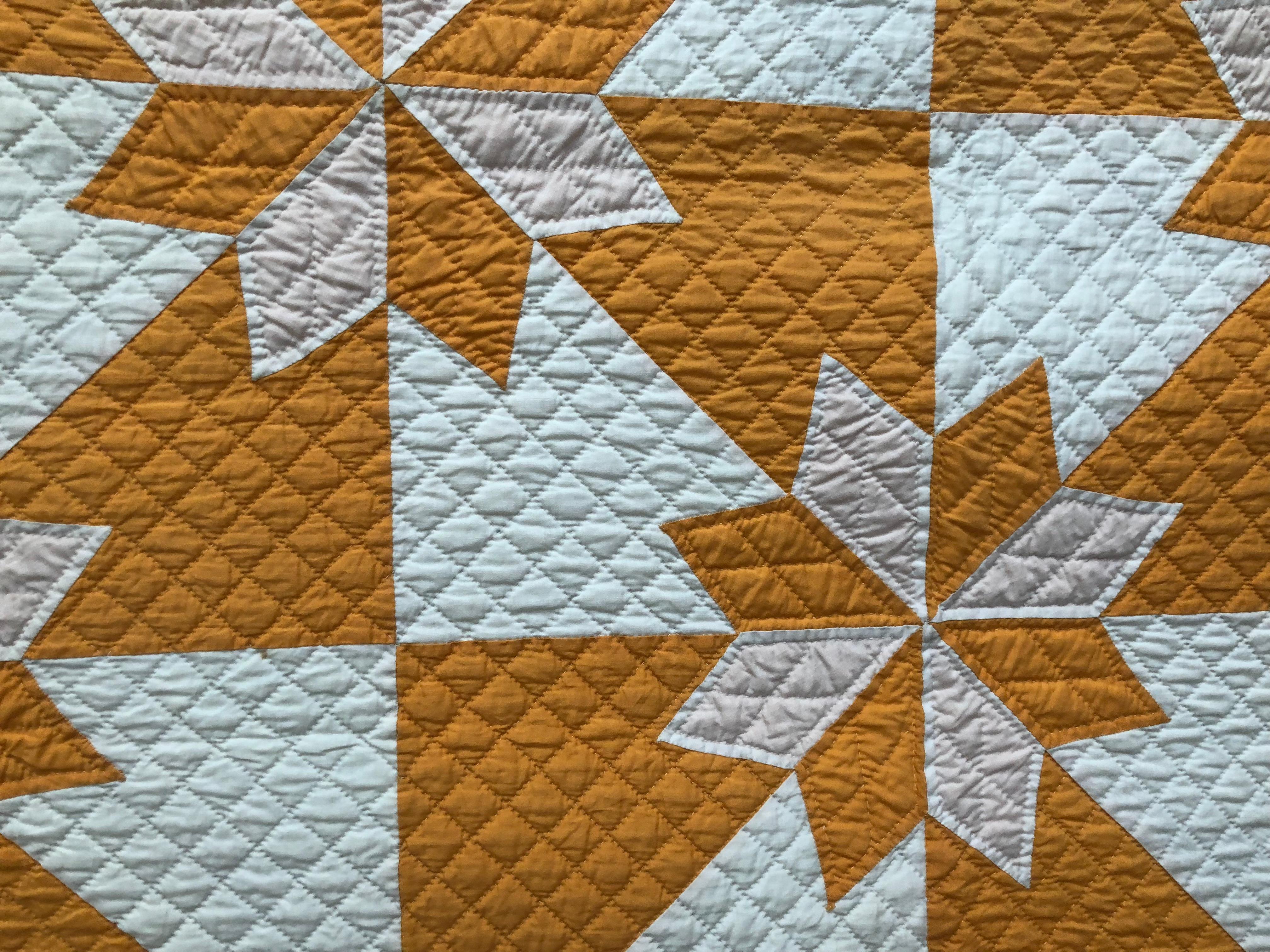 American Sunny Yellow Rob Peter to Pay Paul Stars Antique Quilt, 1940s