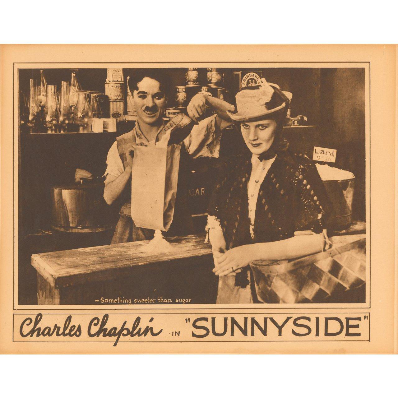 Sunnyside R1920's U.S. Scene Card In Good Condition For Sale In New York, NY