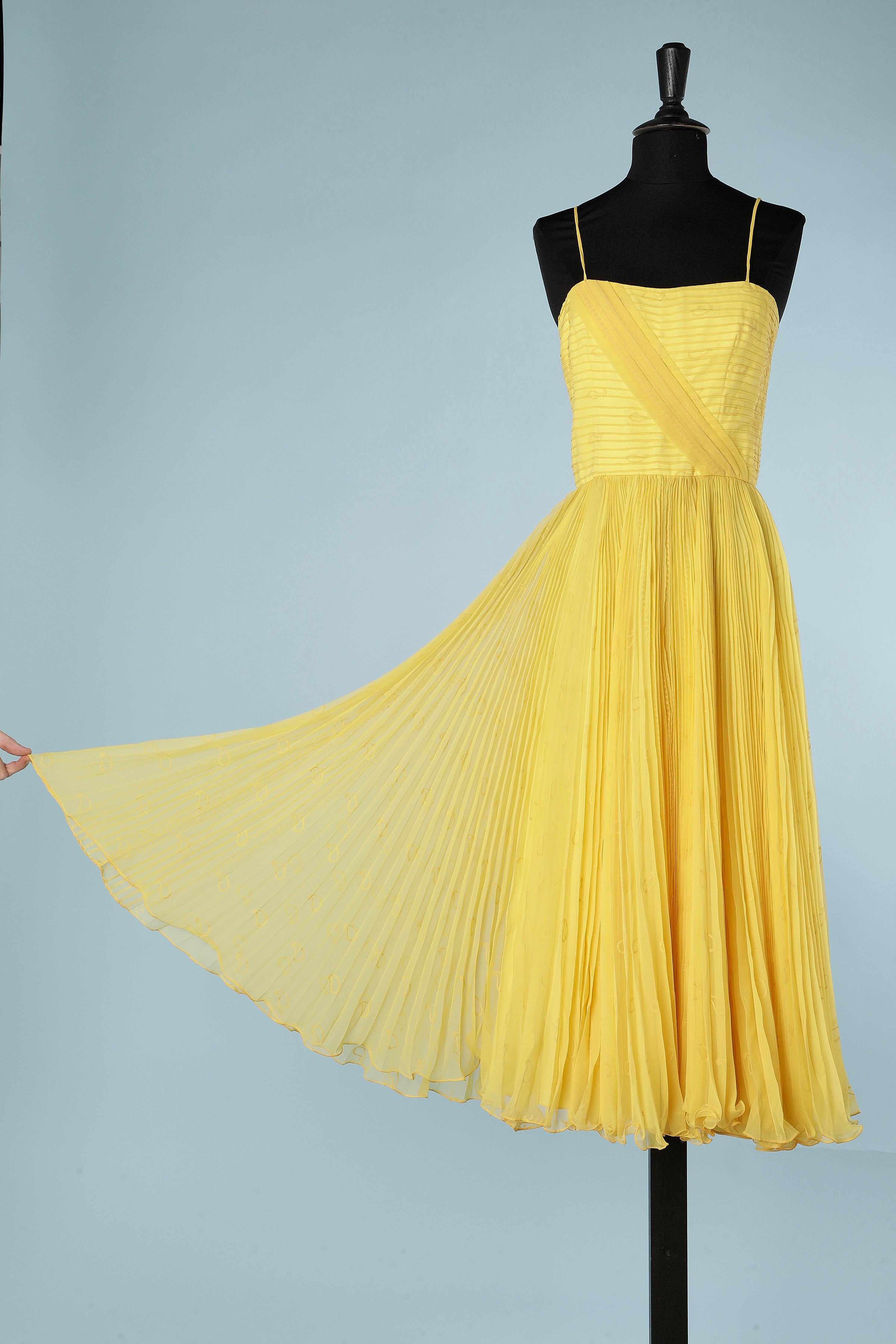 Sunray pleats yellow pleated cape and cocktail dress ensemble Luis Fuentes  For Sale 7