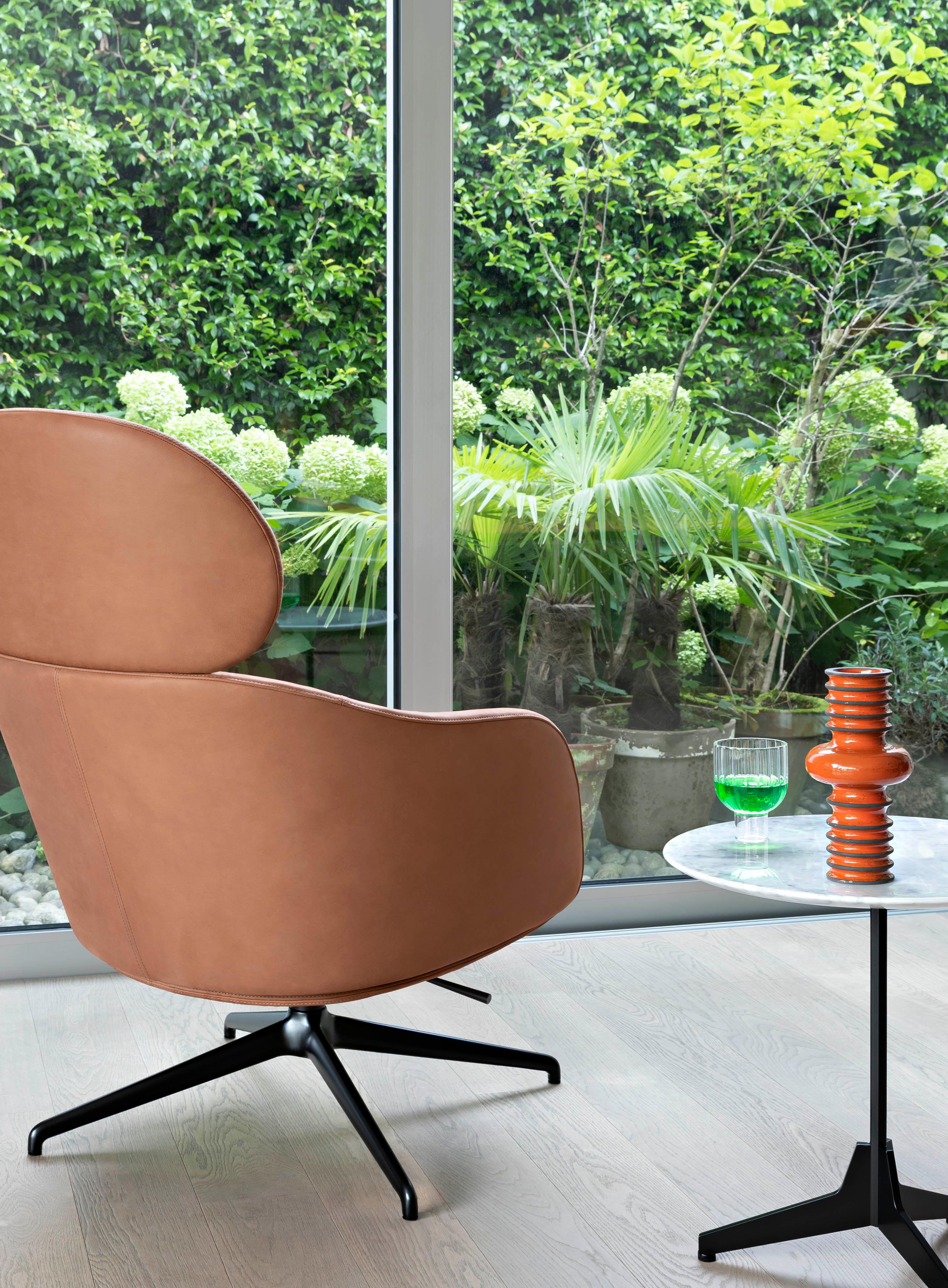 Contemporary Sunset Bergère Chair with Pouf in Avant Après Grey & Aluminum Feet, Nicola Pavan For Sale