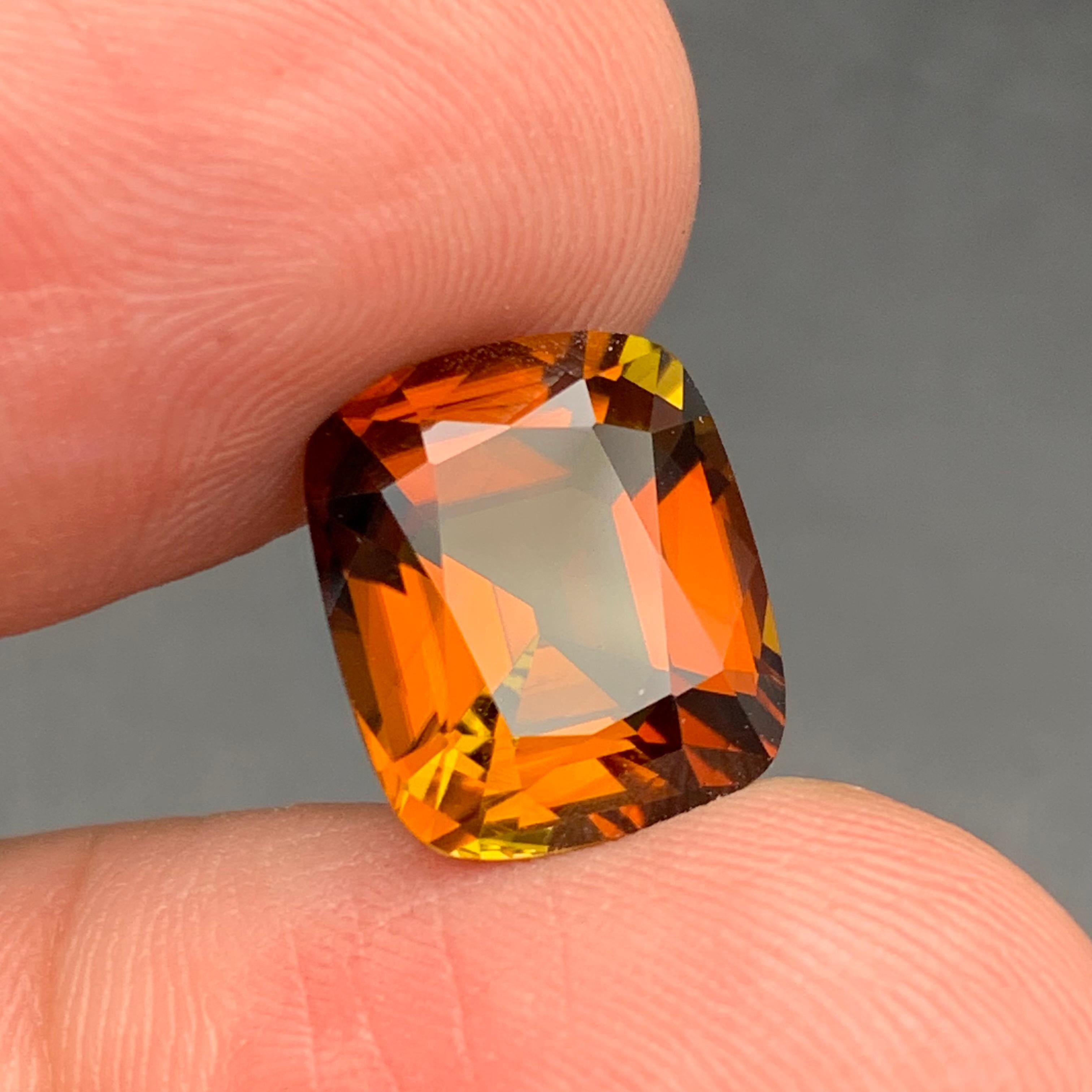 Anillo de Turmalina Natural Marrón Anaranjado Puesta de Sol Gema Suelta 6,65 Ct Corte Cojín Contemporáneo en venta