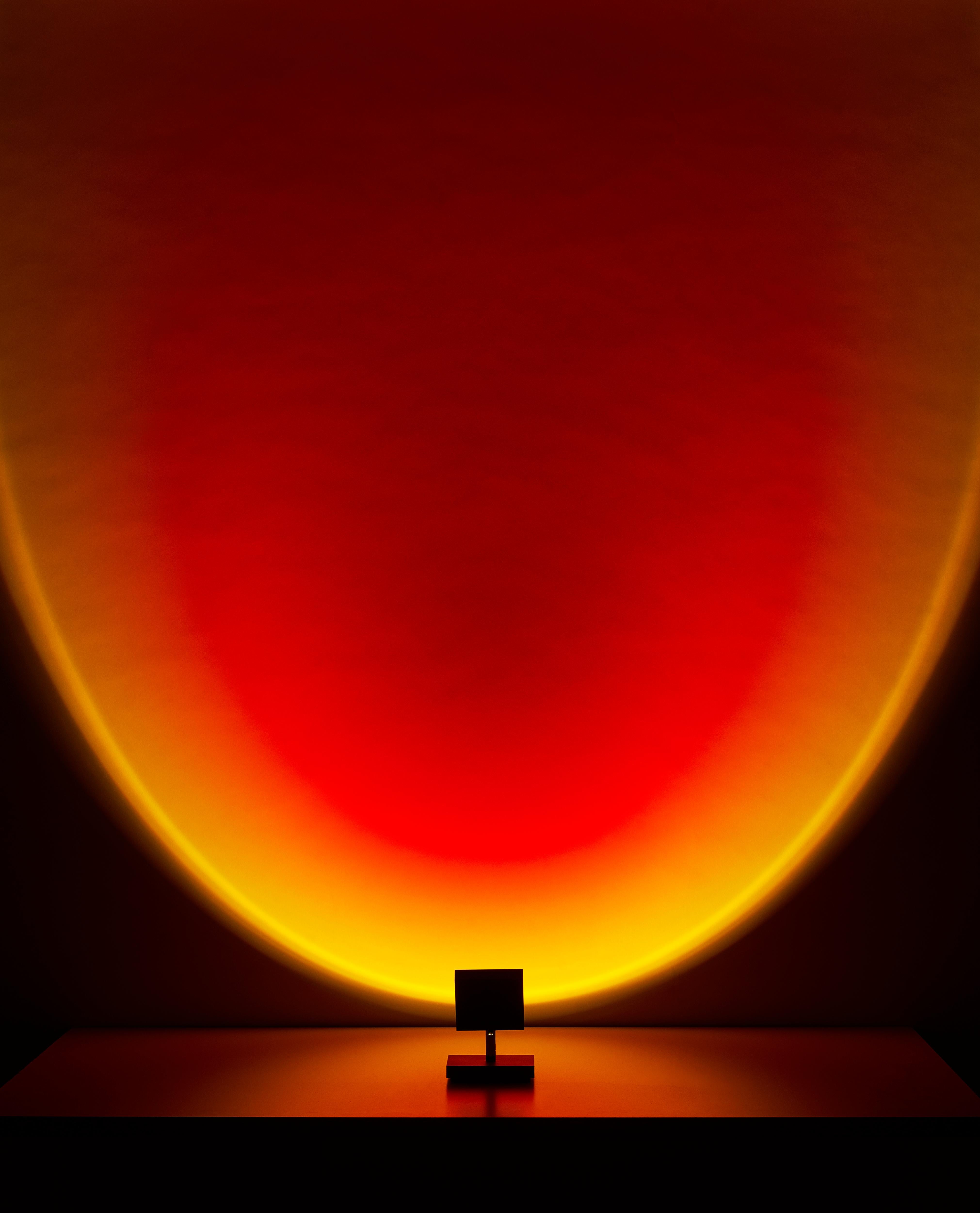 Italian Sunset Red Halo Mini Table Lamp by Mandalaki
