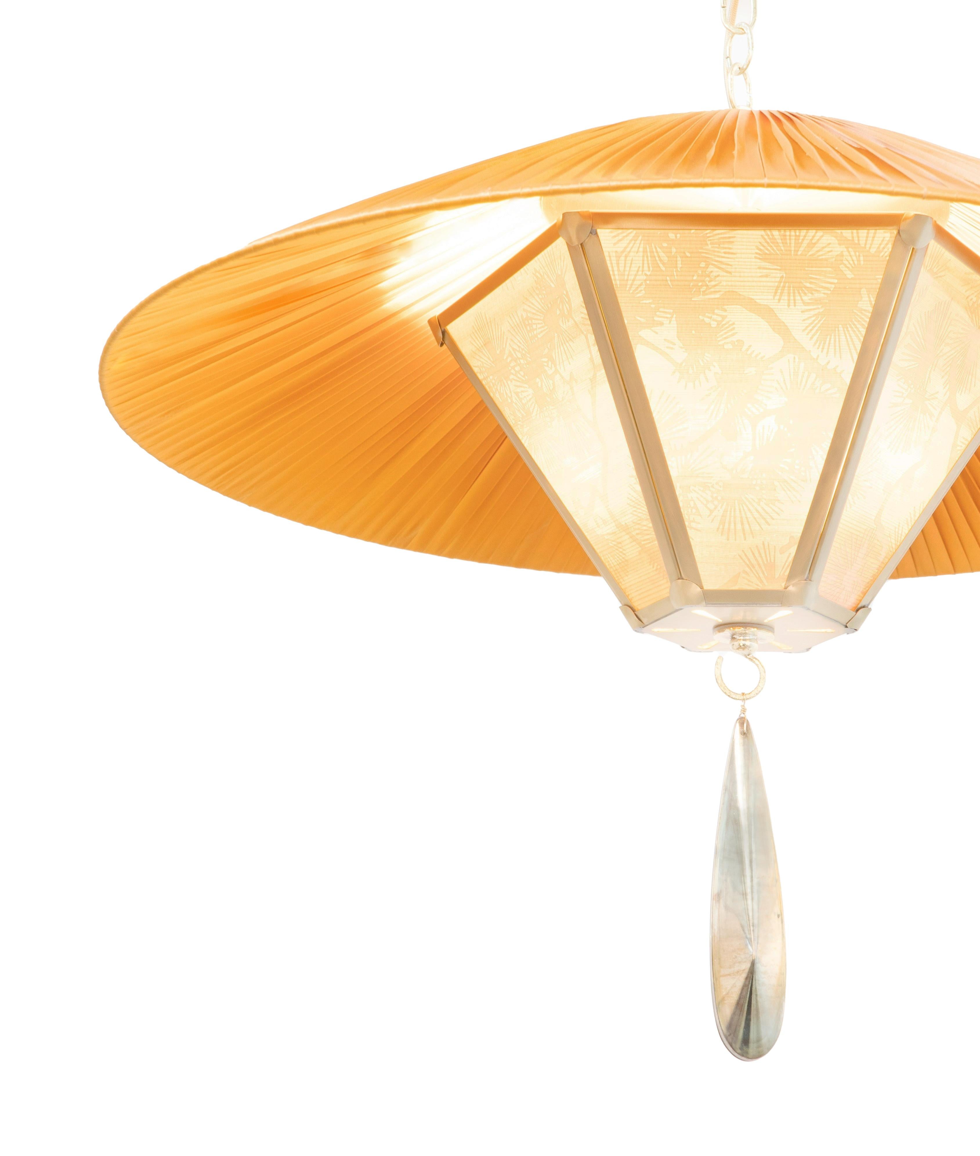 “Sunshine” Contemporary Hanging Lamp 70cm,  Sun Silk lampshade , satin Brass In New Condition For Sale In Pietrasanta, IT
