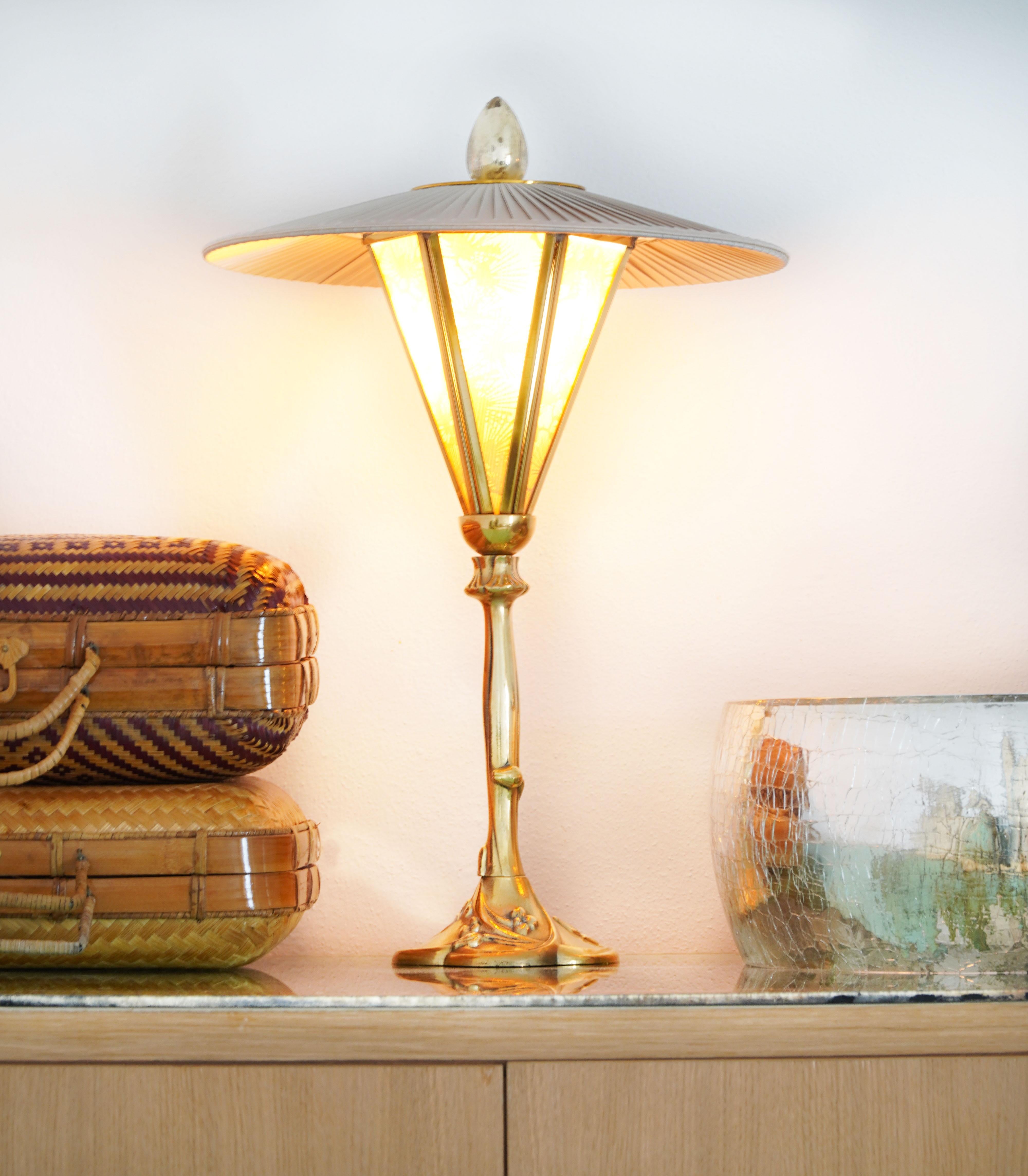 XXIe siècle et contemporain Lampe de bureau contemporaine Sunshine, Kyoto Washi, soie, laiton moulé en vente