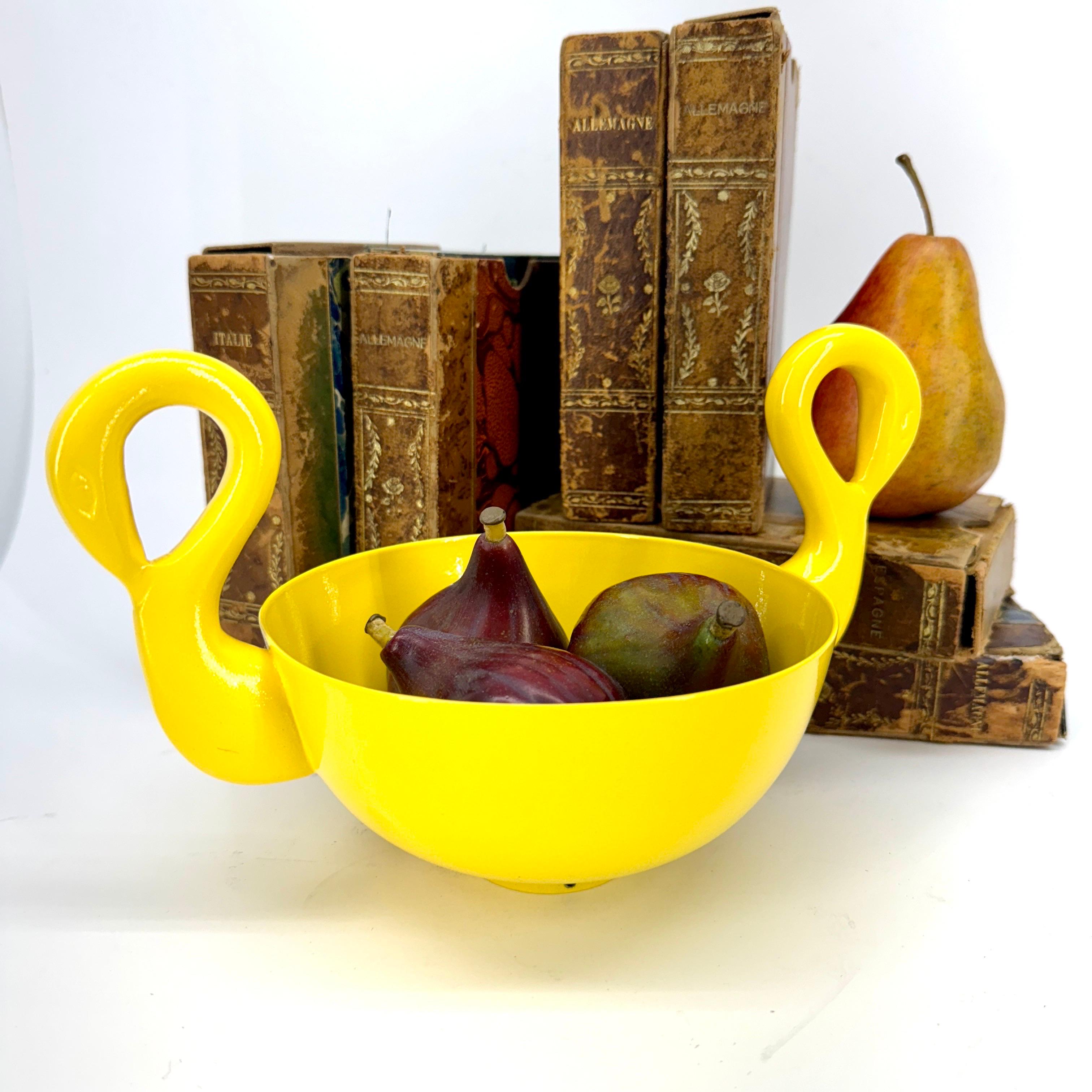 Sunshine Yellow Powder-Coated Decorative Swan Bowl, Mid-Century Modern England For Sale 5