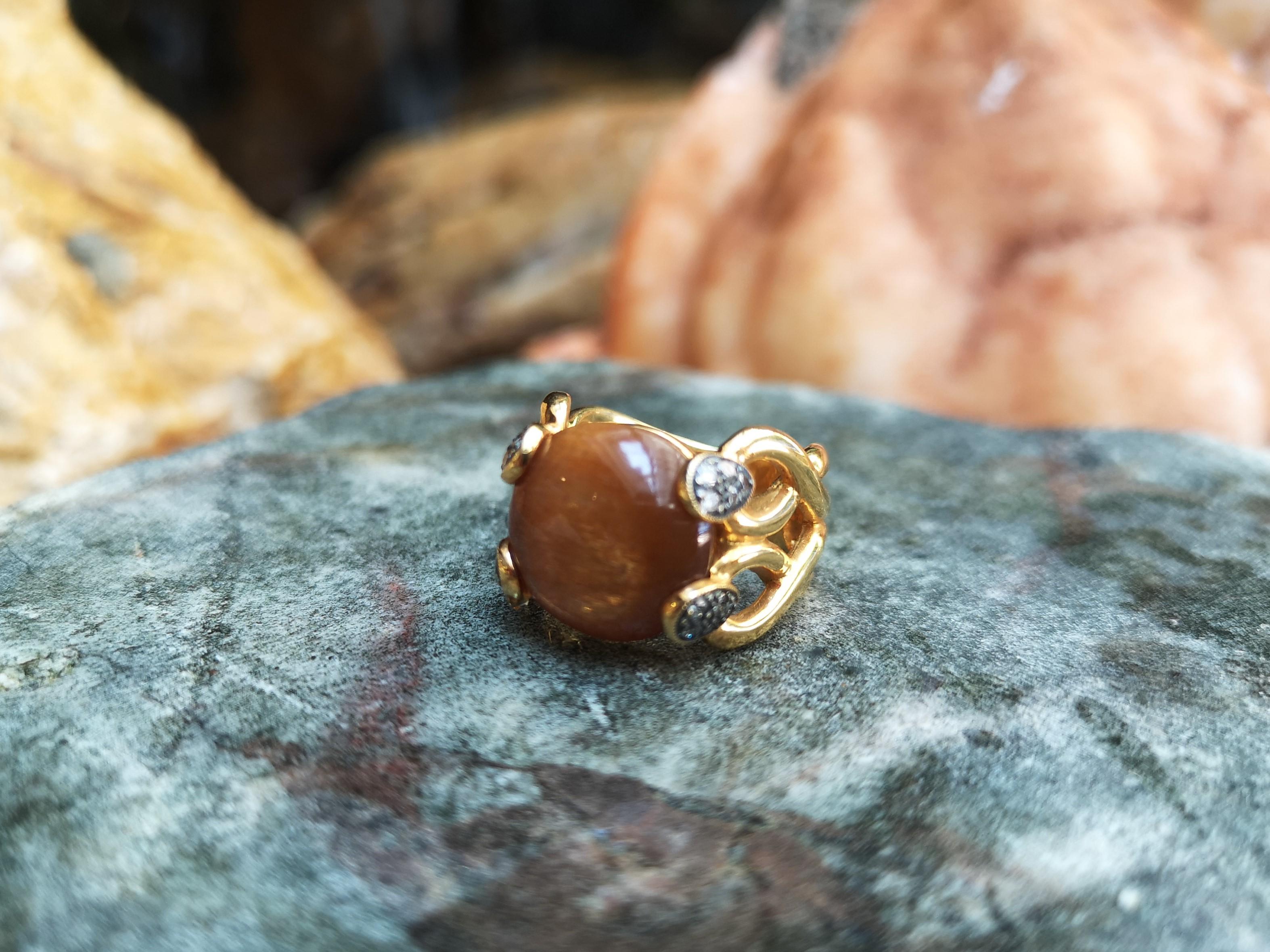 Sunstone with Brown Diamond Ring Set in 18 Karat Gold Settings For Sale 1