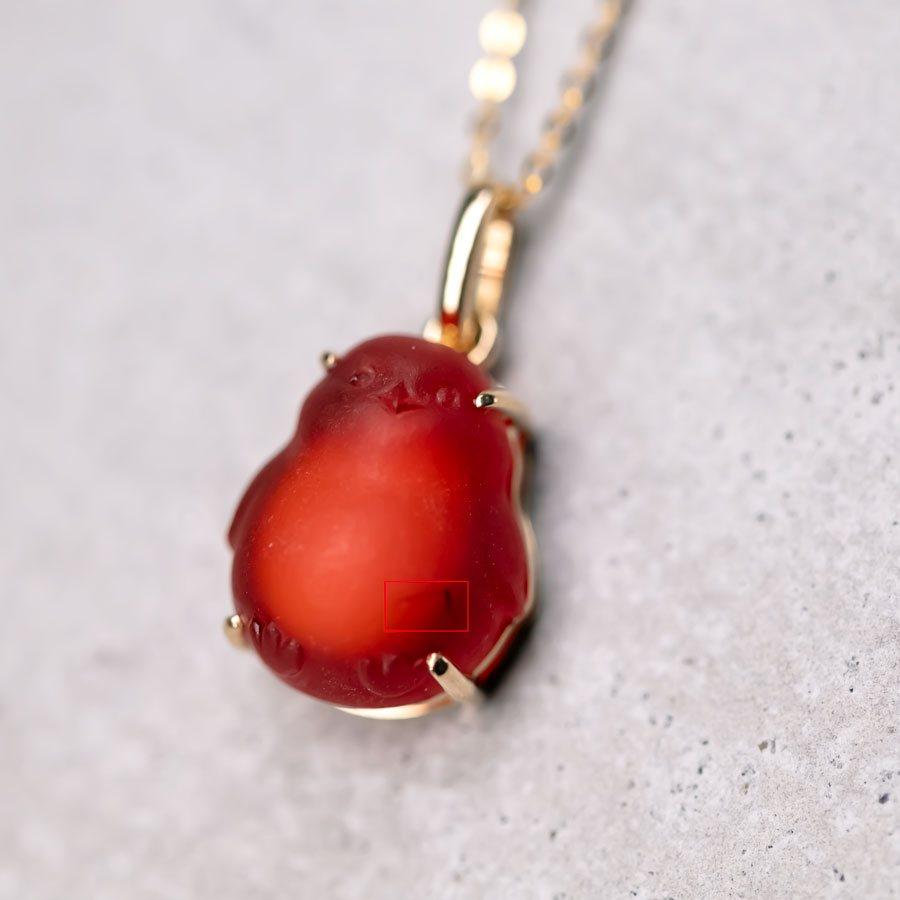 Super Adorable Handcarved Penguin Egg Fire Opal Necklace 18K Yellow Gold In New Condition For Sale In Suwanee, GA