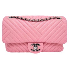 Super Chanel Timeless bag in lambskin with asymmetrical Chevron Pink