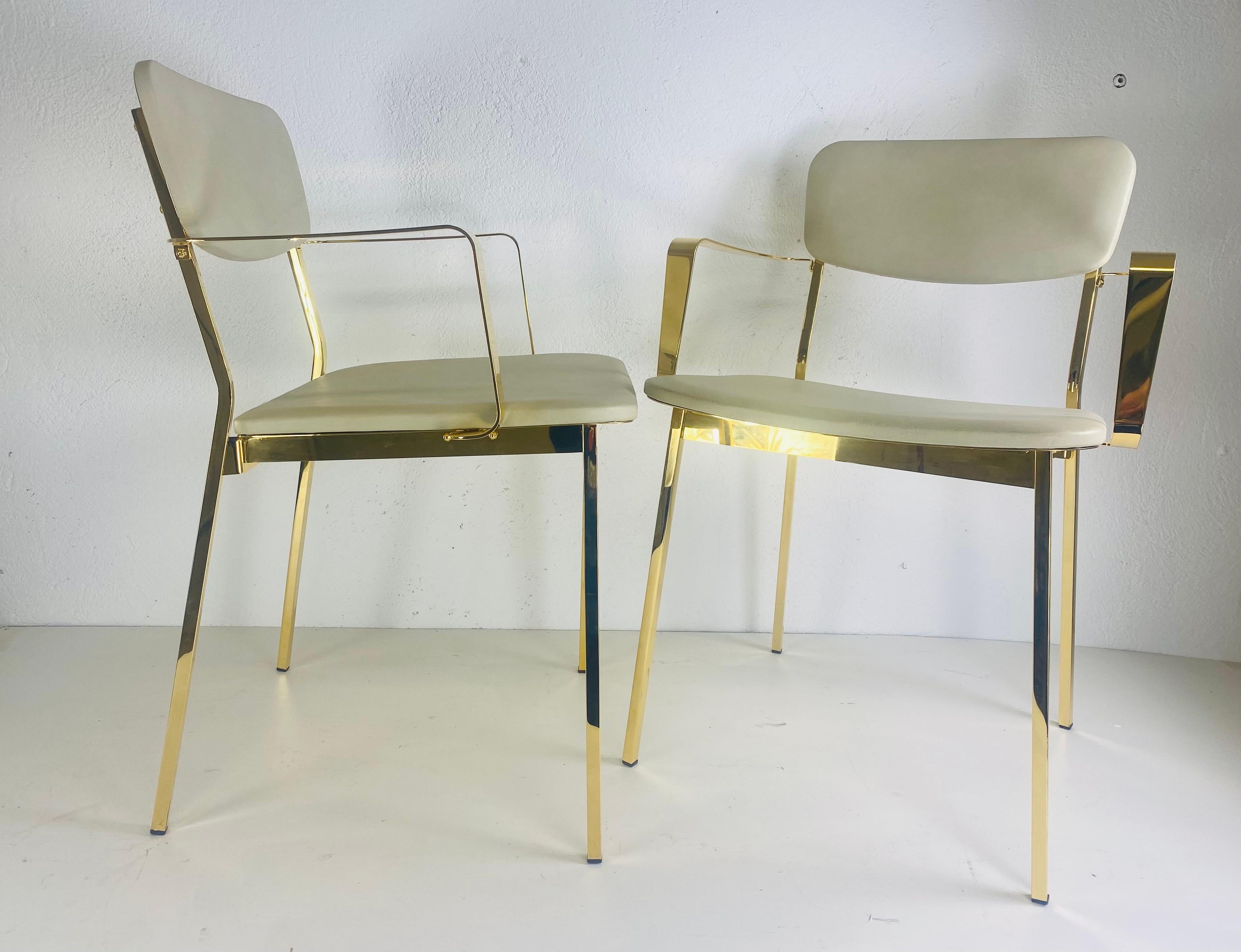 Super chic Italian leather and brass side shares/a pair For Sale 2