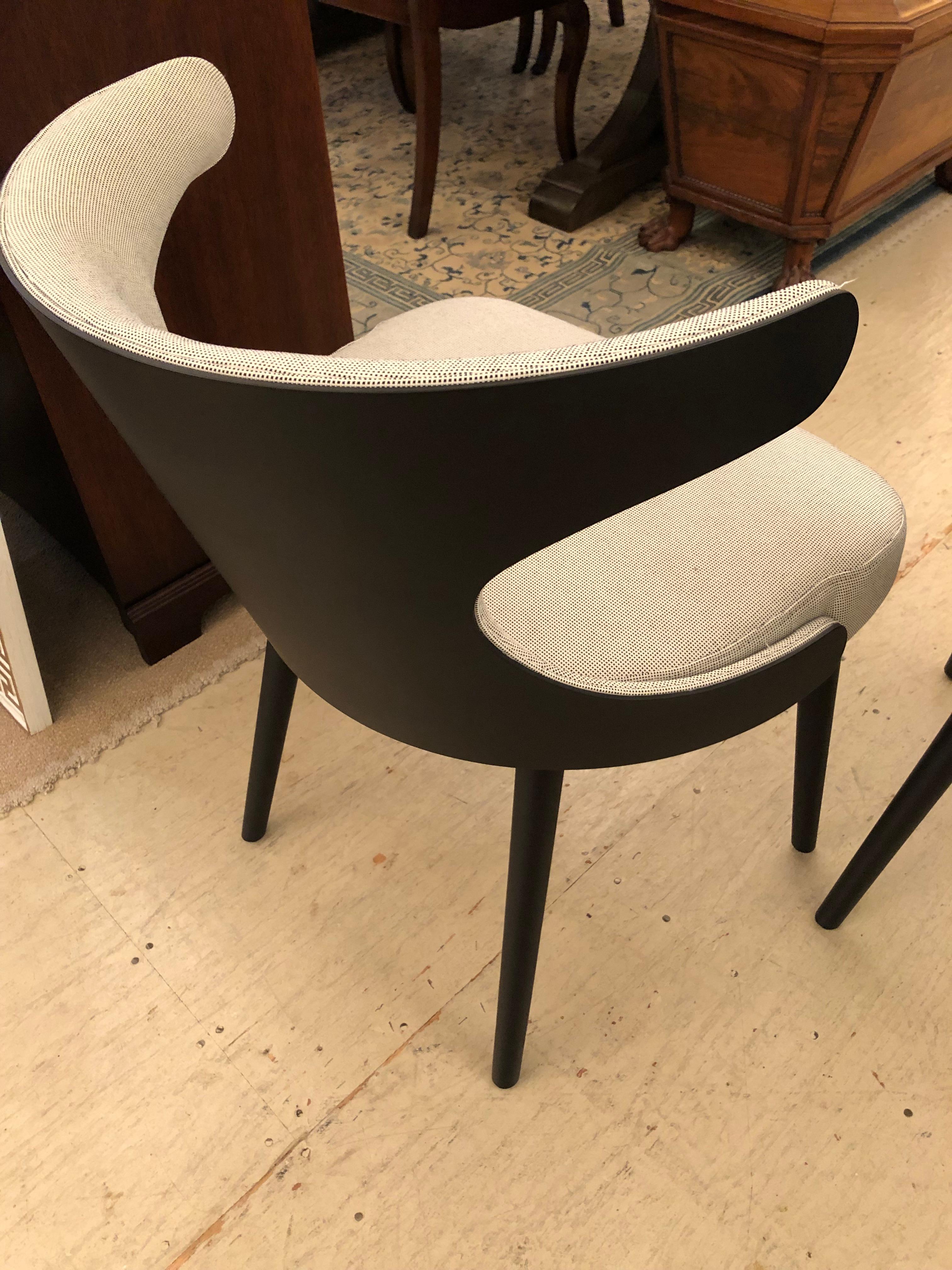 Super Chic Sculptural Pair of Italian Chairs For Sale 1