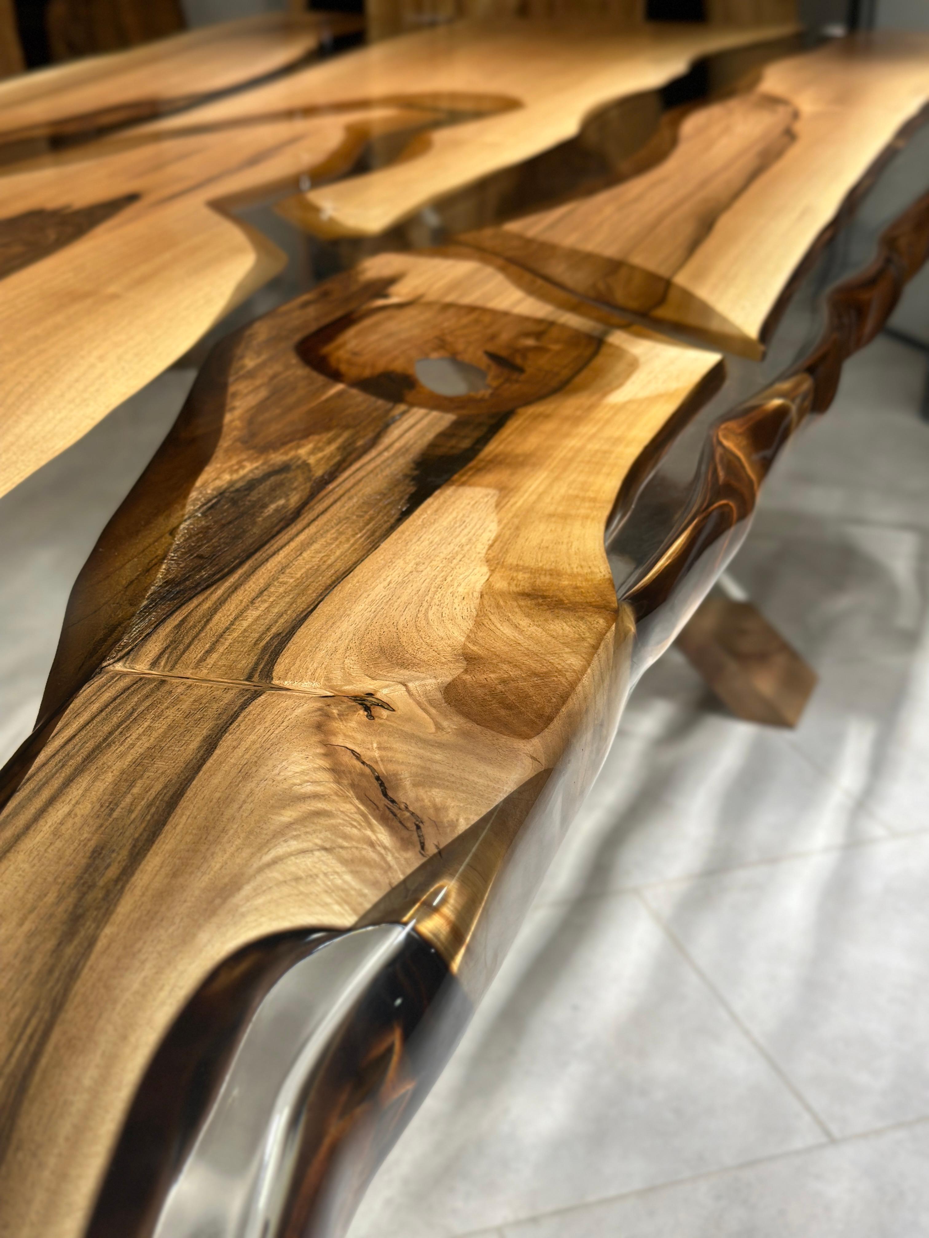 Super Clear Black Walnut Wood Epoxy Resin River Dining Table For Sale 2