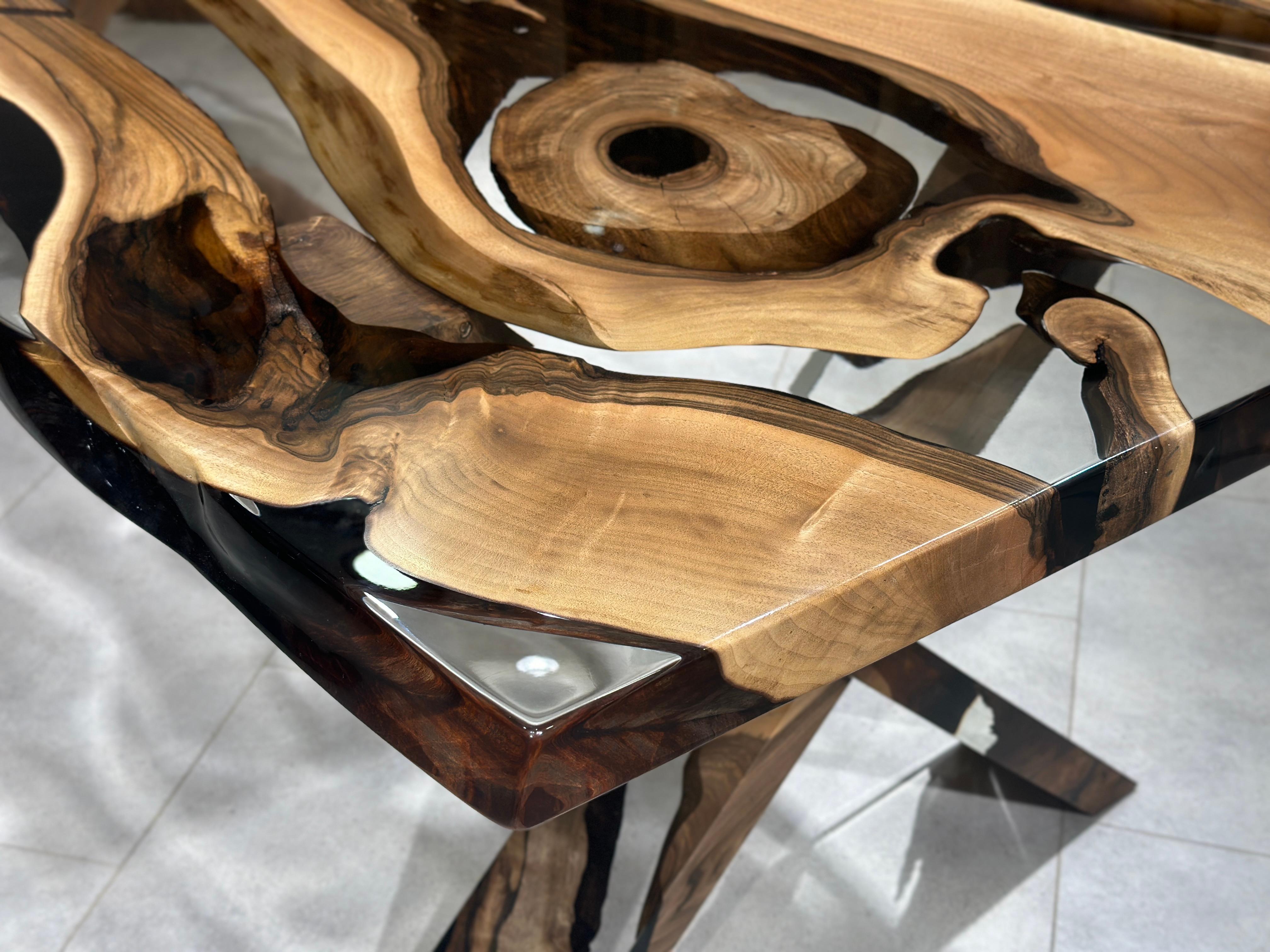 Super Clear Black Walnut Wood Epoxy Resin River Dining Table For Sale 4