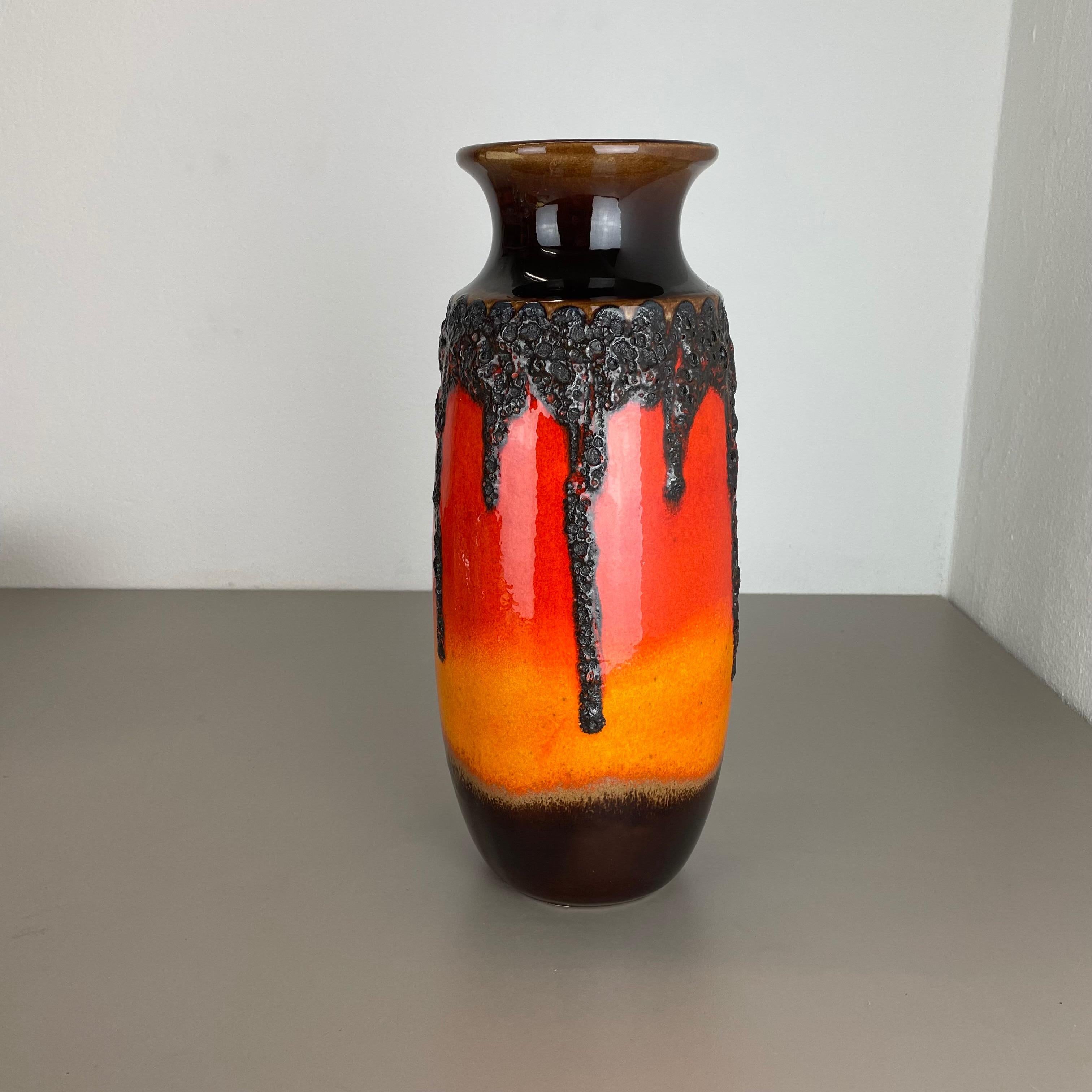 Article:

fat lava art vase, heavy brutalist glaze.


Producer:

Scheurich, Germany.



Decade:

1970s.




This original vintage vase was produced in the 1970s in Germany. It is made of ceramic pottery in fat lava optic with