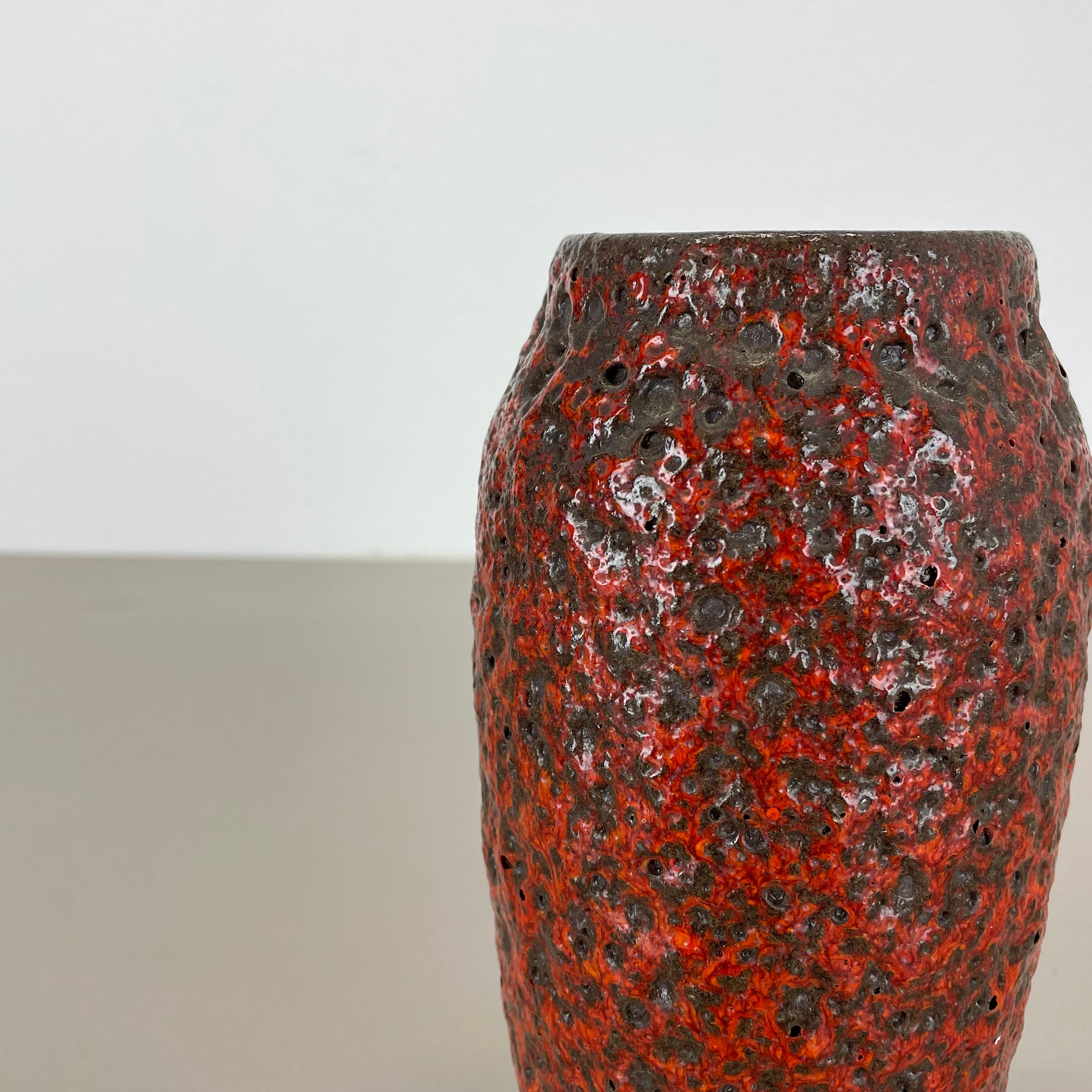 Allemand Vase Super Color red Crusty Fat Lava Multi-Color Scheurich, Allemagne WGP, années 1970 en vente